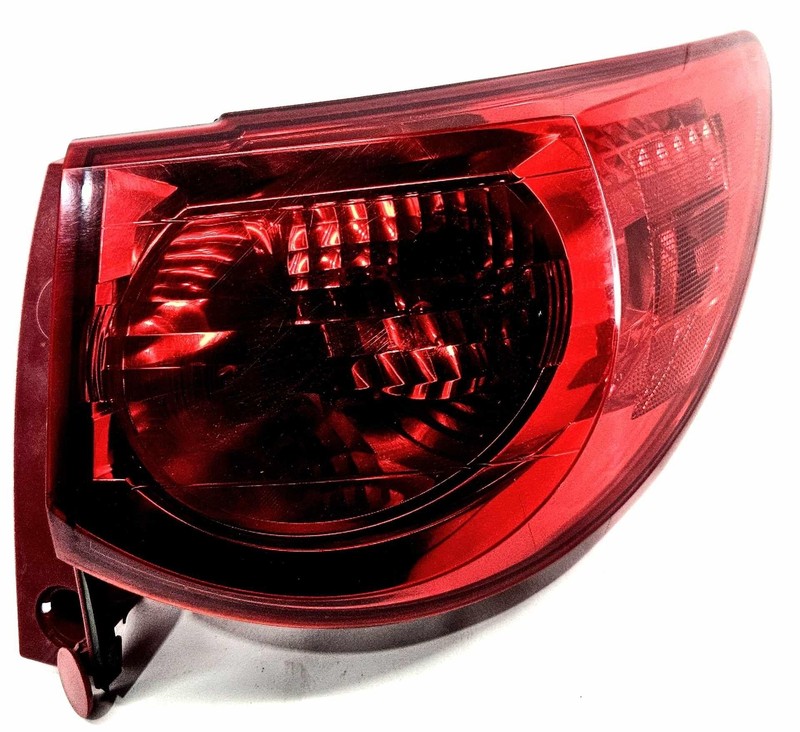 2009-2012 Chevy Traverse Right Passenger RH Tail Light W/o Projector Beam OEM