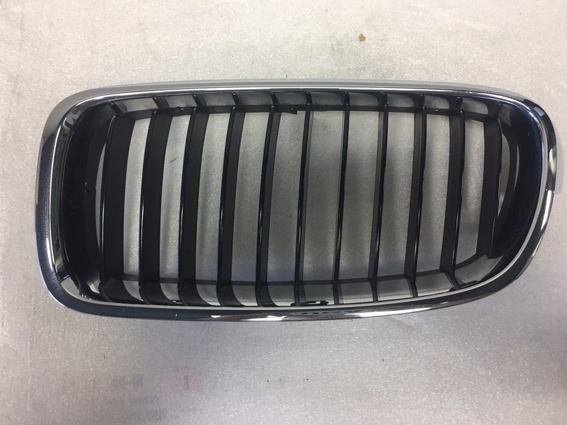 3 SERIES BMW GRILLS OEM - F30 GRILLE 51137255411 LEFT2012-2019 BMW 51137255411