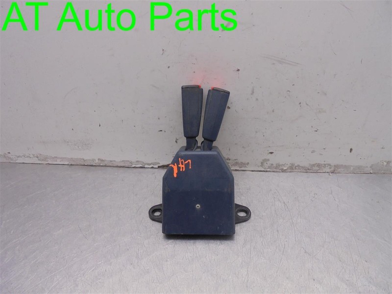 1991 GMC 3500 DIRVER REAR DUAL BUCKLE ONLY BLUE OEM 212.GM9791