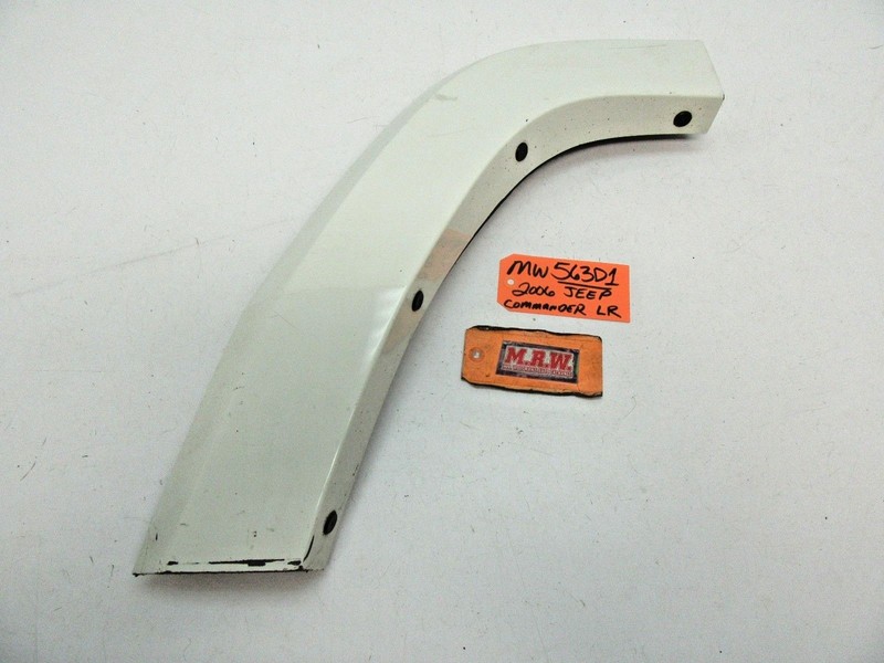 DOOR MOLDINGWHEEL FLARE TRIM REAR DOOR PANEL WHITE LH for 06-10 JEEP COMMANDER