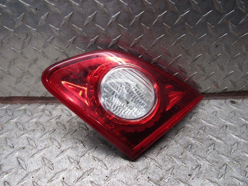 09-11 NISSAN ROGUE RIGHT REAR PASSENGER TAIL LAMP LIGHT GATE MOUNTED
