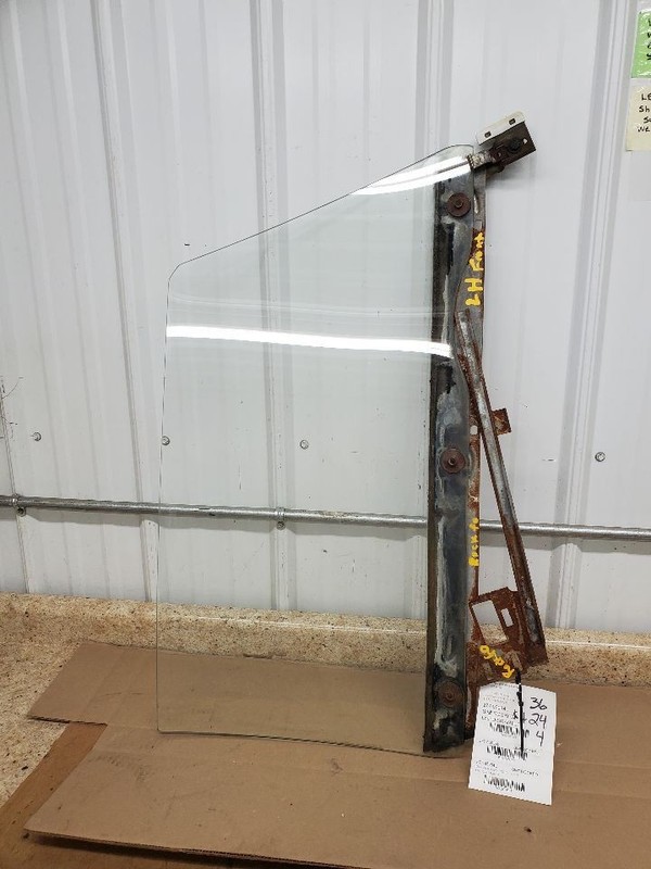 Driver Front Door Glass 2 Door HT Caprice Fits 67 CHEVROLET PASS. 297671