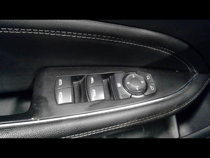 Driver Front Door Switch Driver's Master Fits 18-20 REGAL 1552169