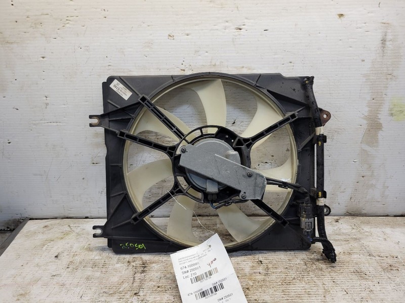 Passenger Radiator Fan Motor Fan Assembly Turbo Fits 17-22 CR-V 1705799