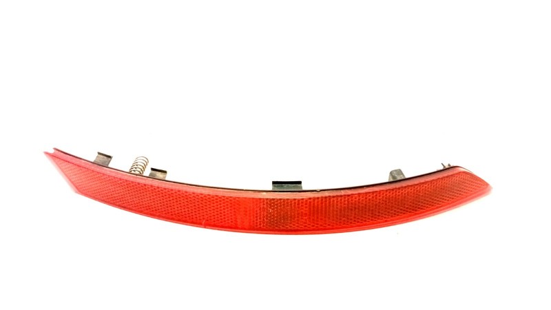 17-19 AUDI B9 A4 S4 REAR BUMPER LOWER REFLECTOR LIGHT RIGHT PASSENGER OEM 08152C
