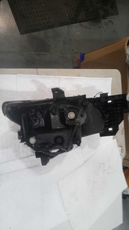 2016 Mazda CX-9 Left Headlight Assembly - Used, White, 138K Miles