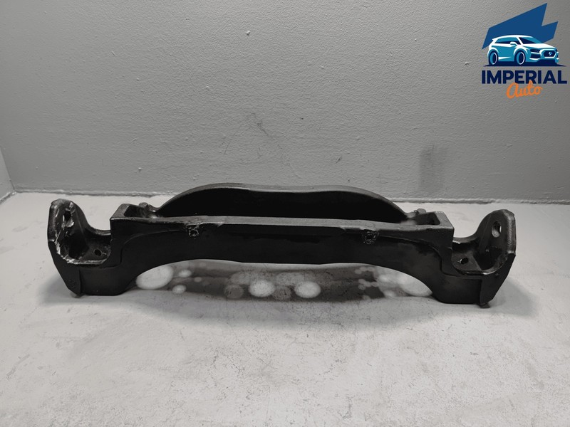 FREIGHTLINER CASCADIA 2022 Engine Mount Crossmember Support OEM