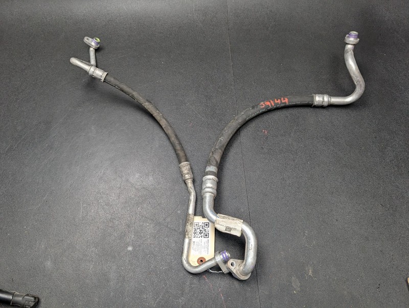 2PC A/C Refrigerant Discharge & Suction Hose 2018 Jaguar XE S GX73-19N602-CC 19
