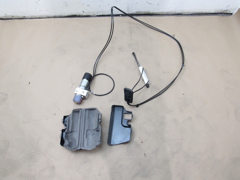 Mercedes R350 W251 2011 Rear Trunk Lid Hydraulic Pump Motor 06-13 ;