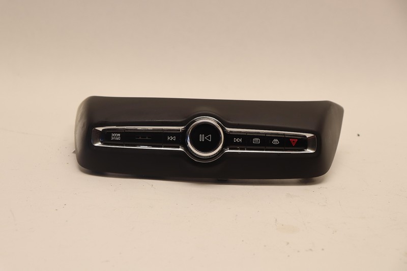 2019-2022 VOLVO XC40 DASH CENTER RADIO CLIMATE TEMPERATURE CONTROL SWITCH OEM