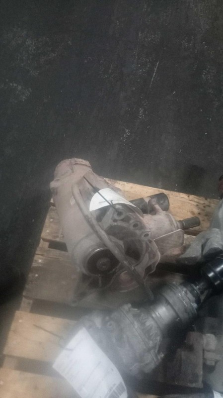 2017 Jeep Cherokee Transfer Case Assembly 4WD OEM 104K Miles 68307403AA