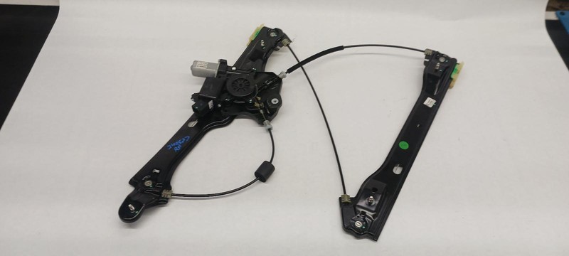 21-'22 BUICK ENVISION Right passenger front Window Regulator w/motor OEM