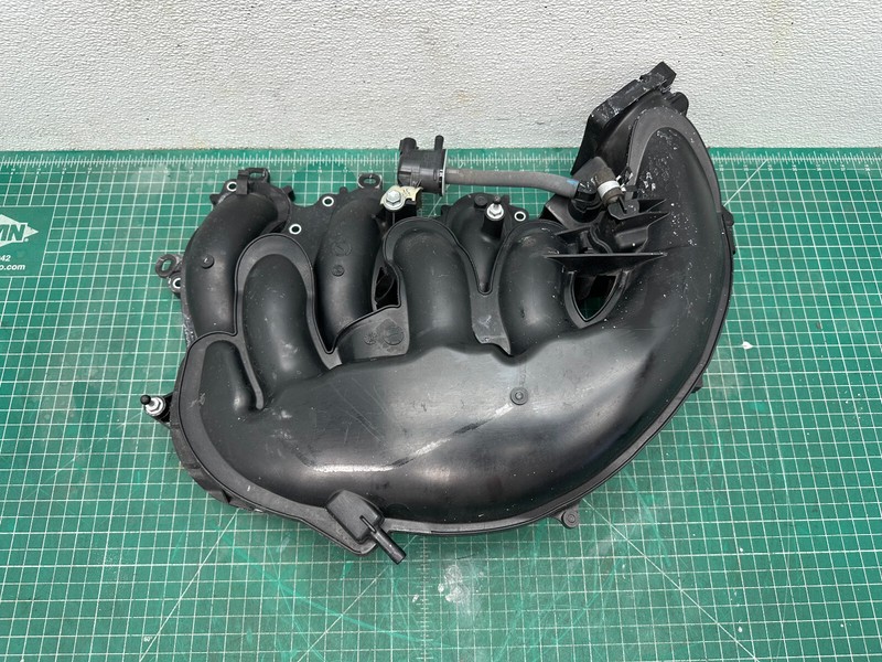 15-18 LEXUS RC350 AWD 3.5L AWD UPPER AIR INTAKE MANIFOLD OEM