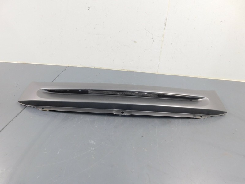 2006 07 08 Porsche 911 997 Carrera S Rear Engine Cover / Brake Light #0347 A10