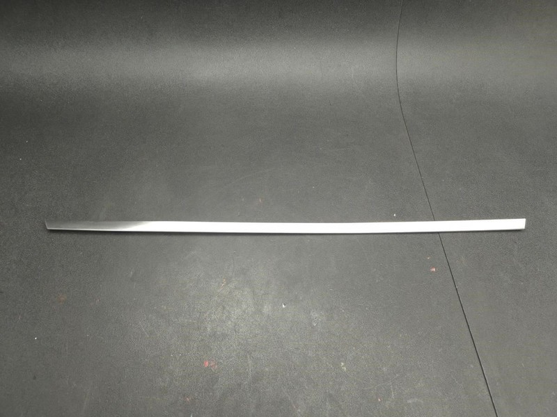 Rear Left Door Reveal Molding 2022 Hyundai Tucson 83850-N9000 2023 2024 2025
