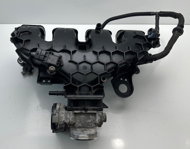 2015-2018 FORD EDGE AIR INTAKE MANIFOLD ASSY OEM CJ5E9424BE
