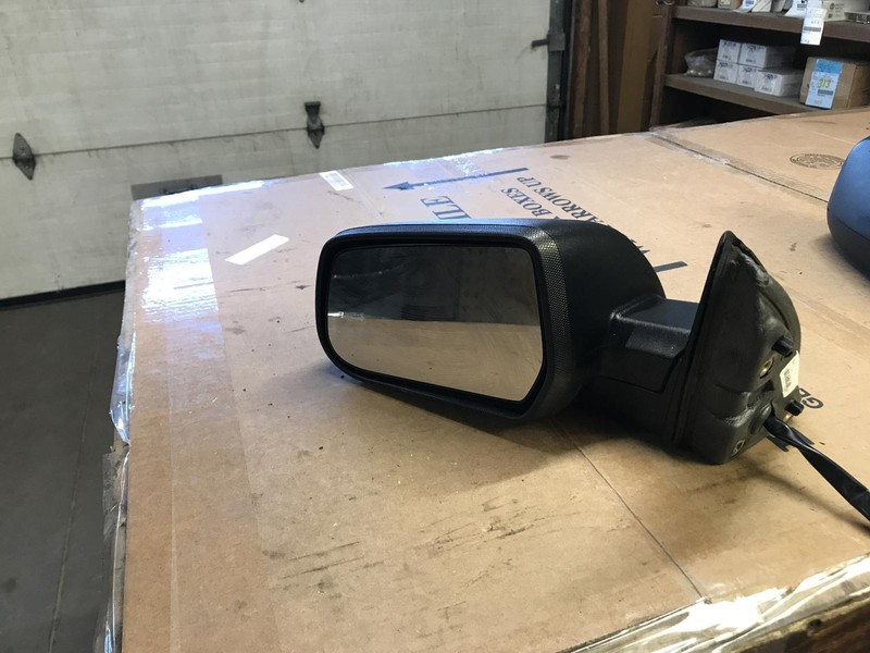 15-'17 CHEVROLET EQUINOX Left driver Door Mirror Power black OEM