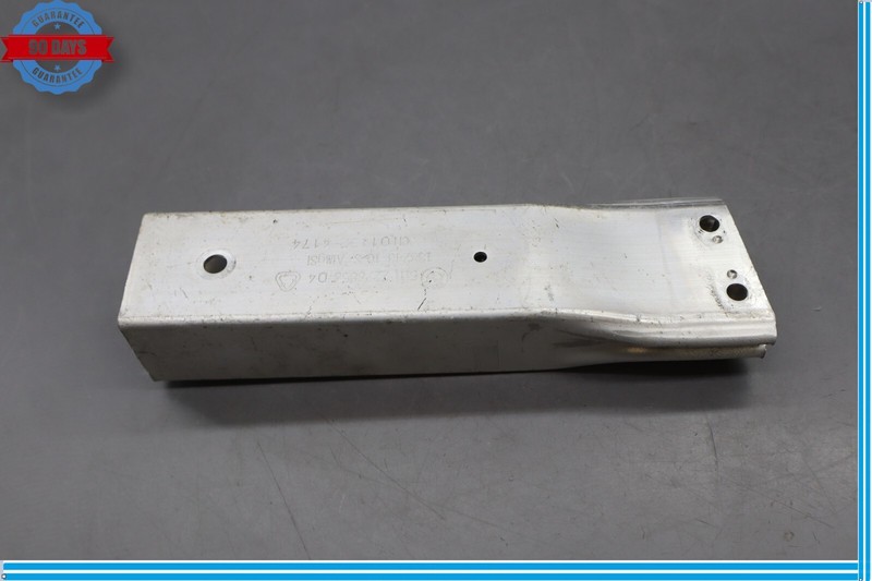 14-21 BMW i3 I01 Front Right Lower Bumper Reinforcement Bar Bracket 7296856 Oem