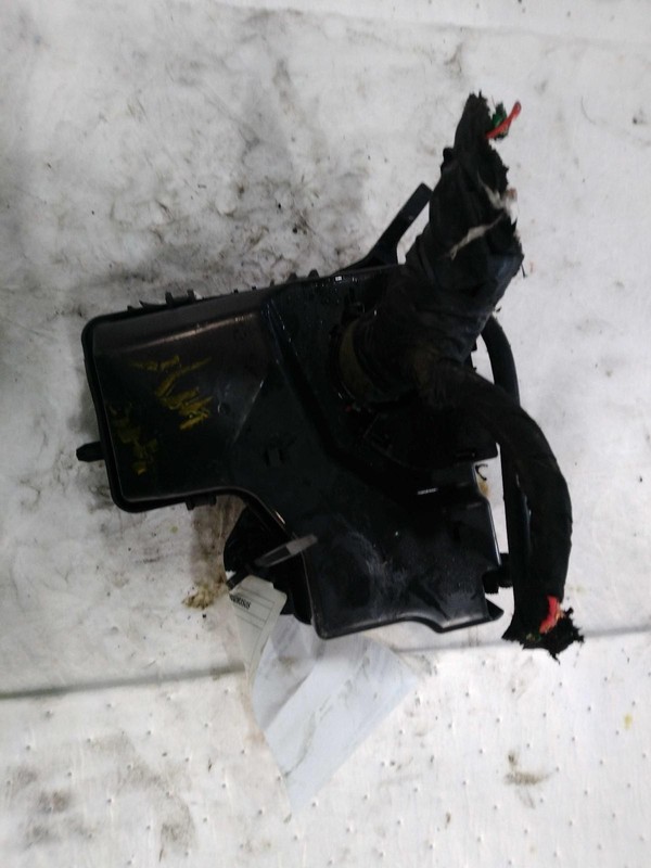 2016 Hyundai Veloster OEM Used Fuse Box Orange 912012V059 140K Miles