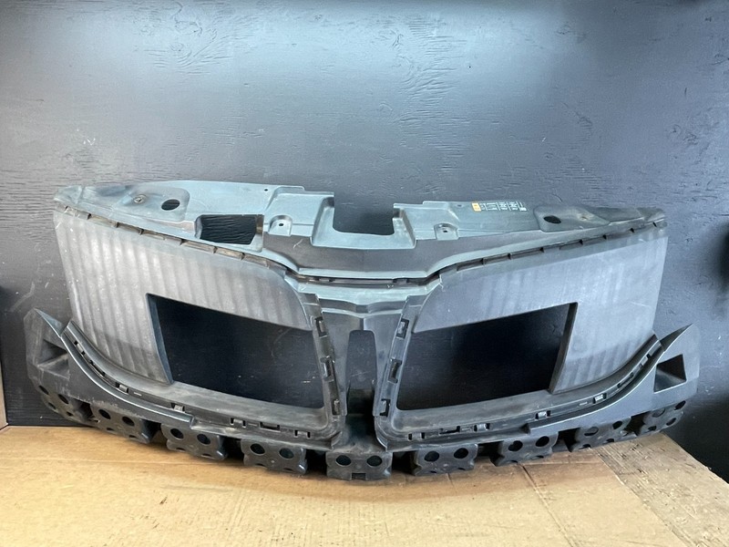 2013 to 2016 Lincoln MKT Grill Grille Support Panel OEM AC5169 DG