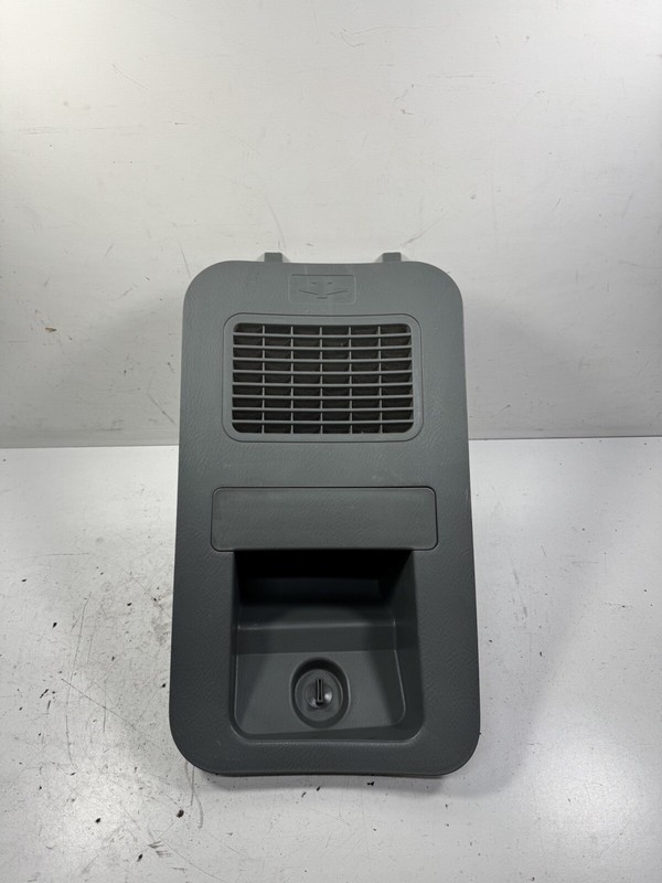 99-04 Honda Odyssey Jack Cover Green 84613-S0X-A01 OEM