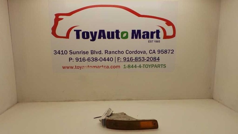 Passenger Corner Signal Marker Lamp Fits 95-96 TOYOTA CAMRY 81510-06032