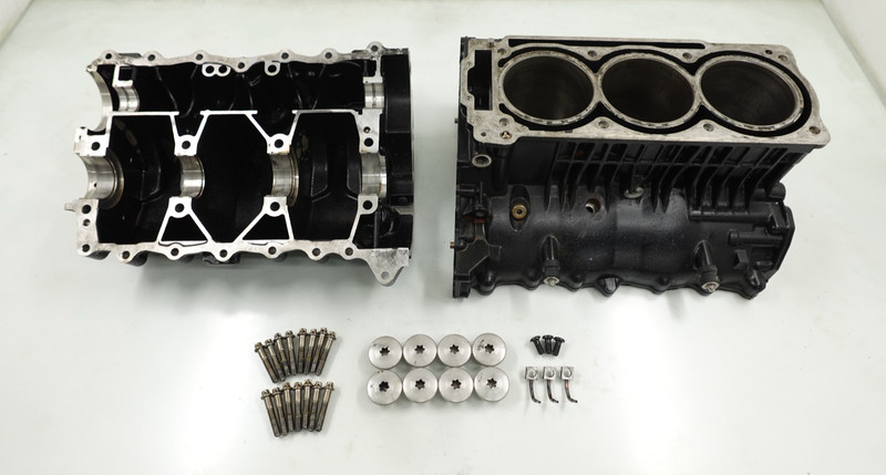 FRESHWATER 2004-2005 Sea-Doo GTX 155 / RXT 215 OEM Engine Cylinder Block Cases