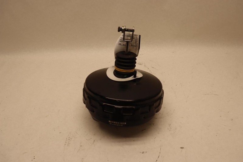 2010-2013 MERCEDES E-CLASS E350 W212 POWER BRAKE VACUUM BOOSTER OEM