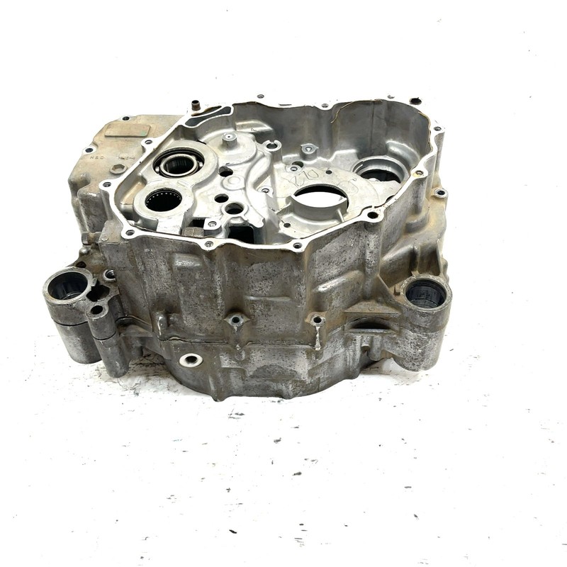 01-06 Honda Rancher 350 TRX350FM 4x4 OEM Crankcase 11100-HN5-M00 AH75