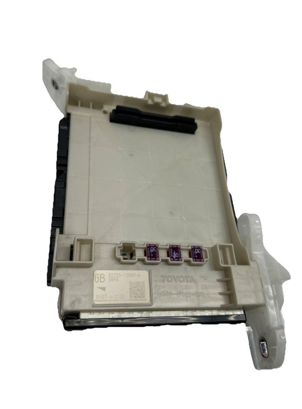 Toyota Corolla body control 2020 to 2023 bcm module unit assembly OEM 8273012N90