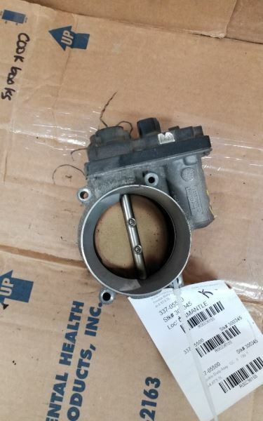 Throttle Body Throttle Valve Assembly 5.3L Denali Fits 05 ENVOY 236155