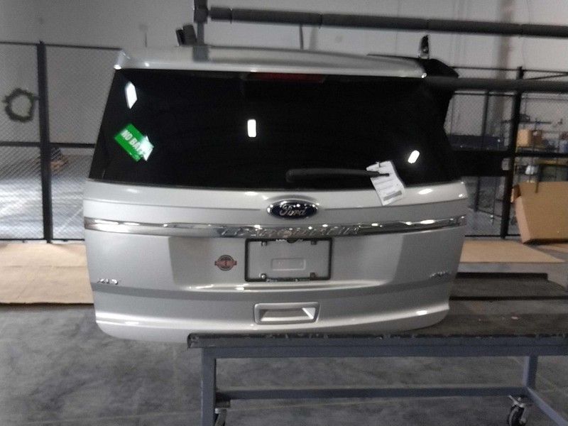 2015 Ford Explorer OEM Silver Deck Lid Trunk Lid 620854 Used 131K Miles