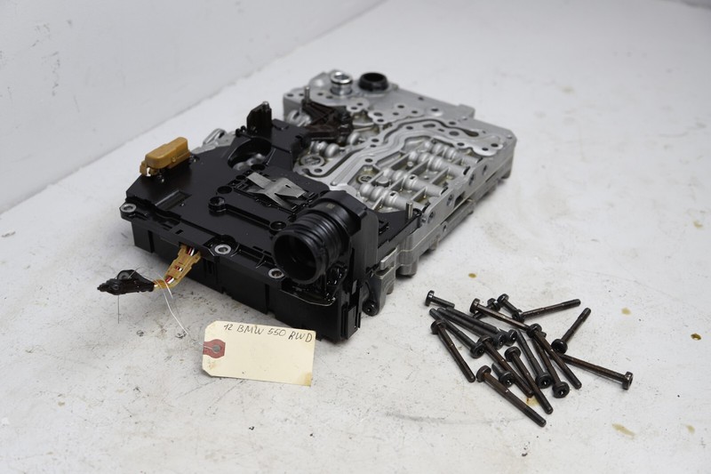 11-13 BMW F06 F07 F10 N63 A/T TRANSMISSION VALVE BODY MECHATRONIC OEM