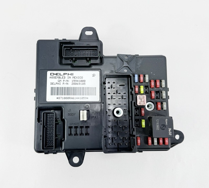 2007 Pontiac G6 Chevy Malibu BCM Body Control Module Fuse Box OEM 15941000