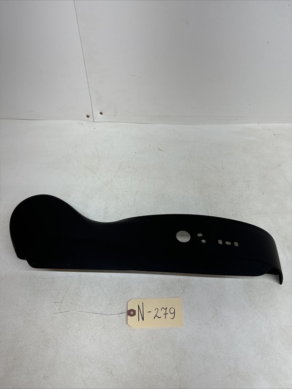 2017-2021 TESLA MODEL Y/3 FRONT RIGHT SEAT RAIL TRIM COVER 1098348-00-F 279 B56
