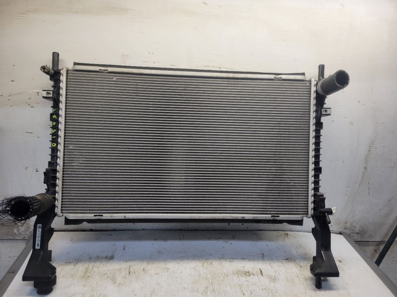 Radiator Without Performance Package Fits 16-22 MUSTANG 1621865