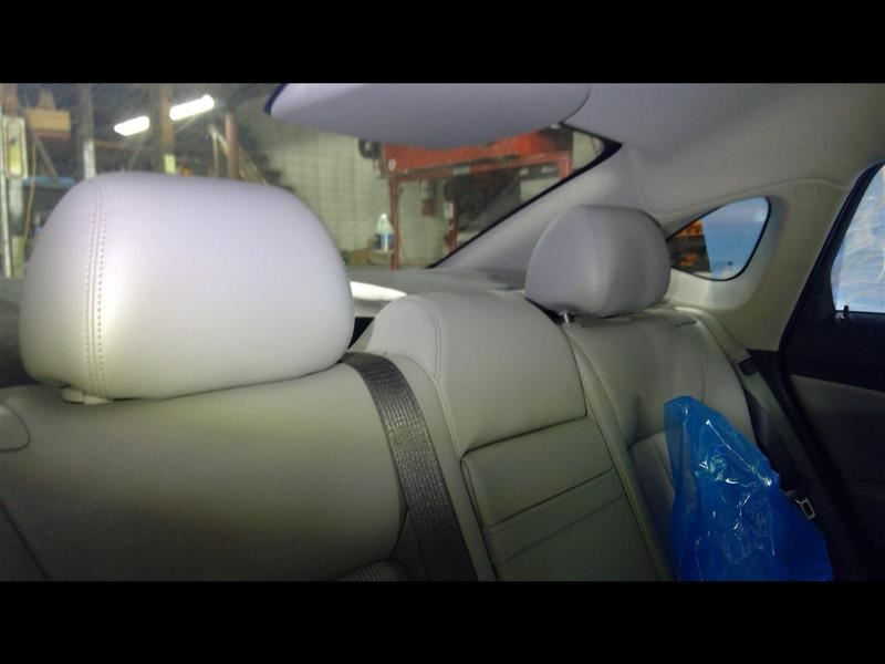 2012 2013 VERANO 2 Rear Headrests 1443617