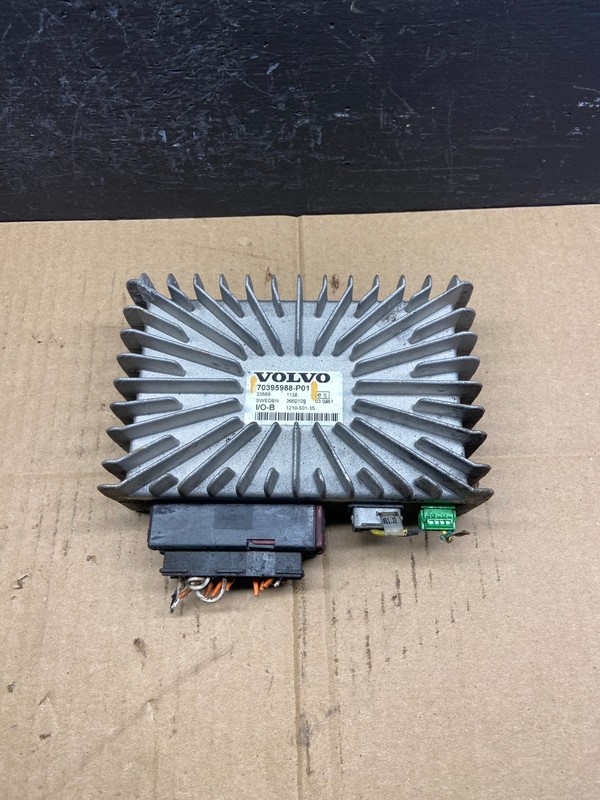 Door Control Unit (ECU) for Buses and Coaches 70395988 Original Volvo AD1805