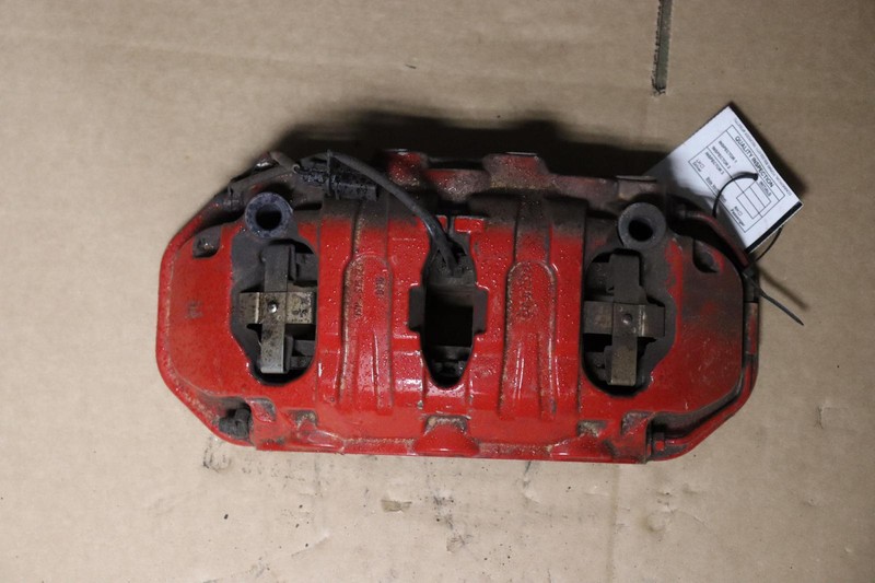 2015-2016 PORSCHE MACAN S FRONT LEFT DRIVER SIDE BRAKE CALIPER BREMBO OEM