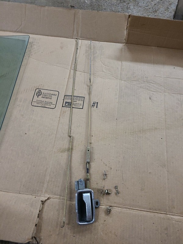 MERCEDES BENZ 220 D/8W115 PASS RIGHT REAR DOOR HANDLE INTERIOR