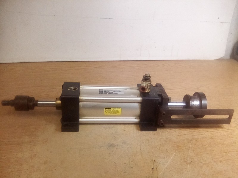 Parker Series 2MA 02.50KCTC2MAU18A1824.000 Pneumatic Cylinder