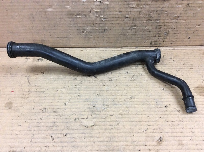 97 98 99 Acura CL 3.0L V6 Water Connecting Pipe OEM
