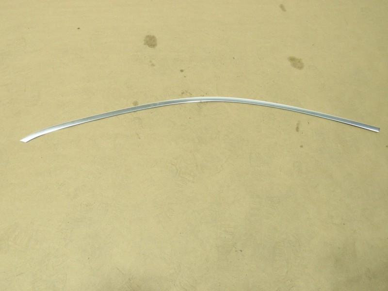 18-21 Mercedes GLC63 X253 2018 Front Left Door Upper Window Molding Trim :O