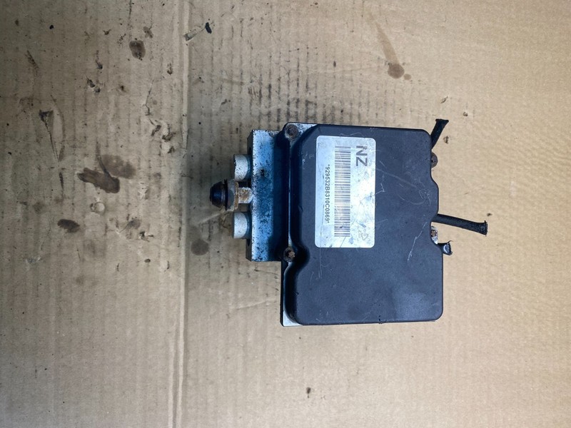 2009 2014 Chevrolet Tahoe Suburban ABS Anti Lock Brake Pump OEM AB7140 DG