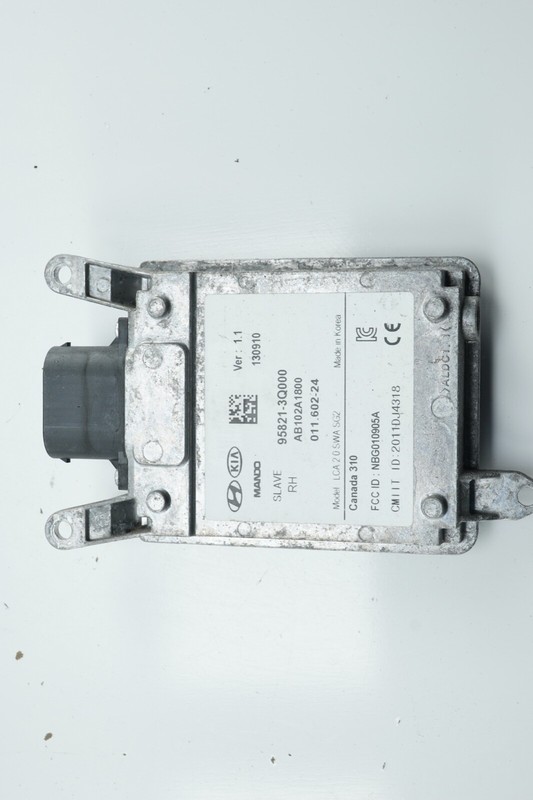 HYUNDAI SONATA Rear Right RH Blind Spot Radar Module OEM 2013 2014