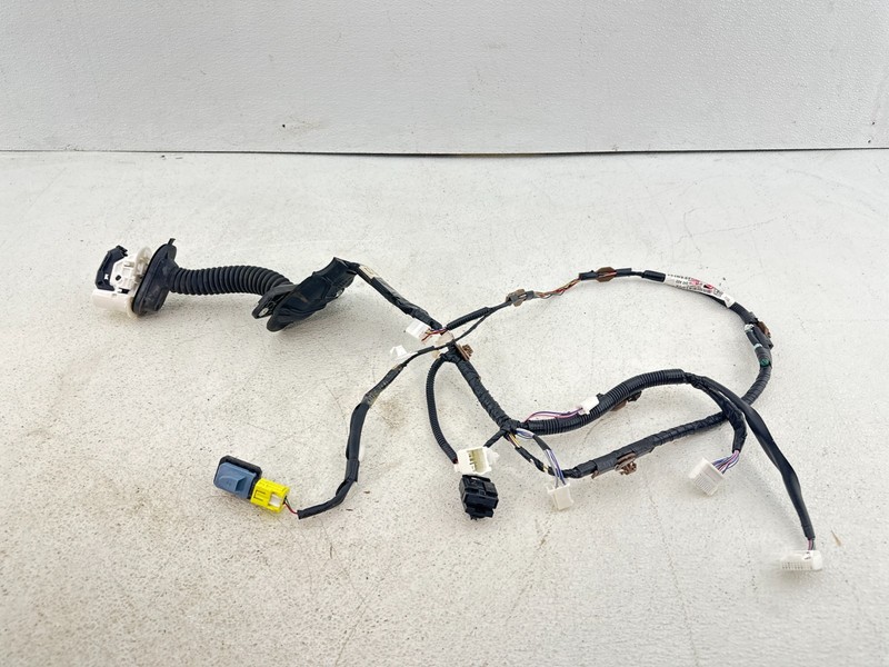 2020-2024 TOYOTA CAMRY FRONT LEFT DRIVER SIDE DOOR PANEL WIRE HARNESS OEM