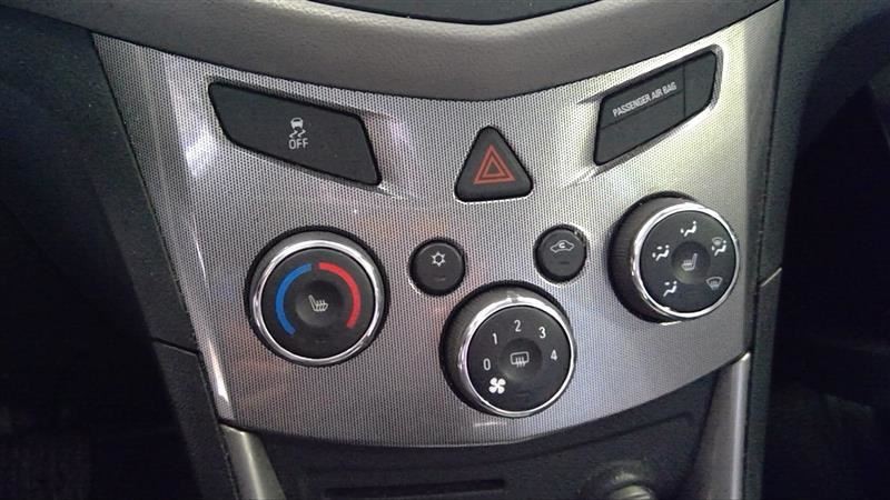 Temperature Control With Heated Seat Opt KA1 Ltz Fits 15 TRAX 3240977