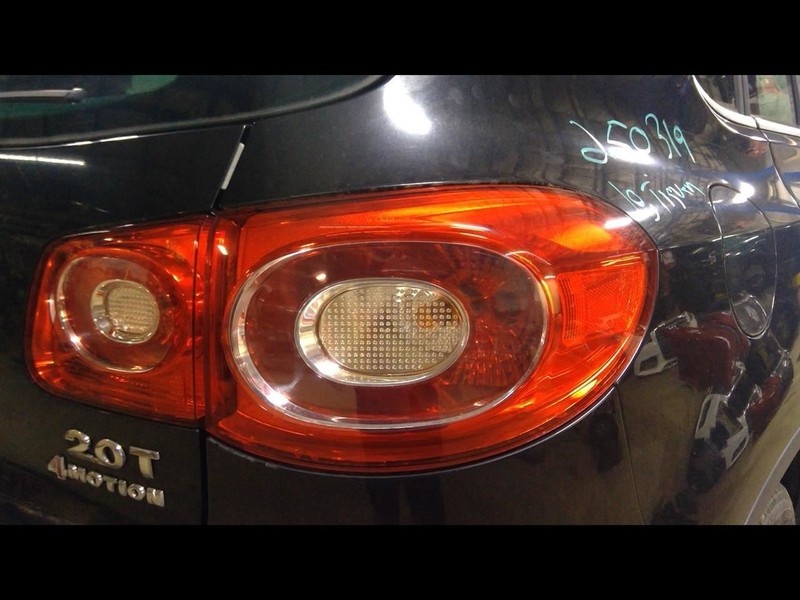 Passenger Tail Light Outer Quarter Panel Mounted Fits 09-11 TIGUAN 1644579
