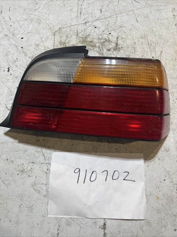 E36 Passenger Right Tail Light Coupe Fits 92-99 BMW 318i OEM 8353268