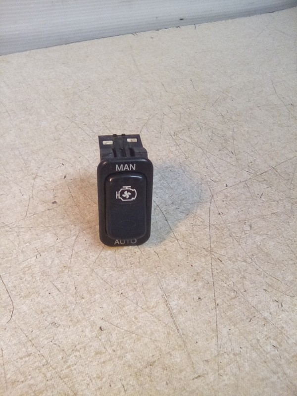 Peterbilt 16-09121-7C8EVU2H11 Fan Override Switch